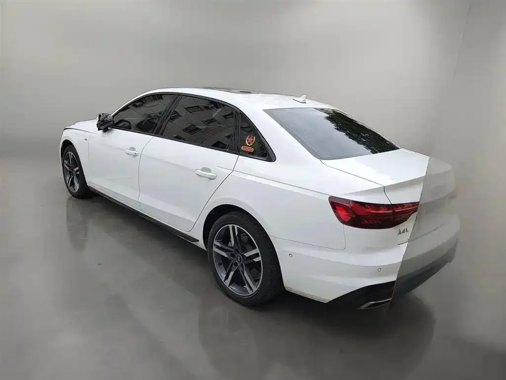 Audi A4L A4L 2022 40 TFSI Luxury Dynamic Edition — Ver foto 5