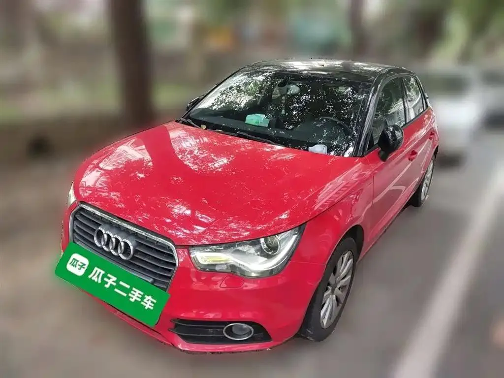 Audi A1 A1 2014 30 TFSI Sportback Comfort Edition — Ver foto 2