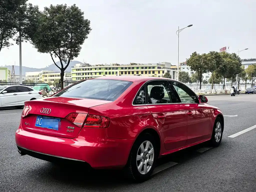 Audi A4L A4L 2011 2.0 TFSI Standard — Ver foto 4