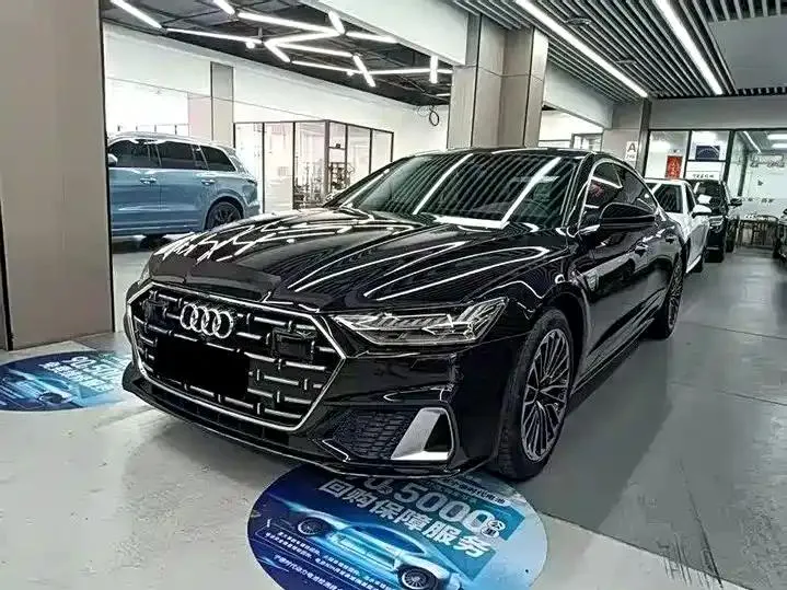 Audi Audi A7L — Noir