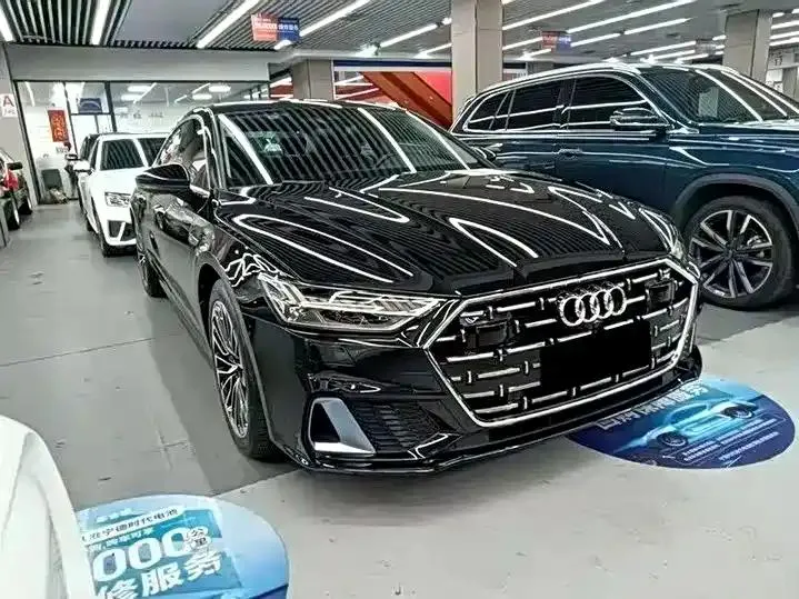 Audi A7L A7L 2024 45TFSI quattro S-line Vision Black Package — Ver foto 3