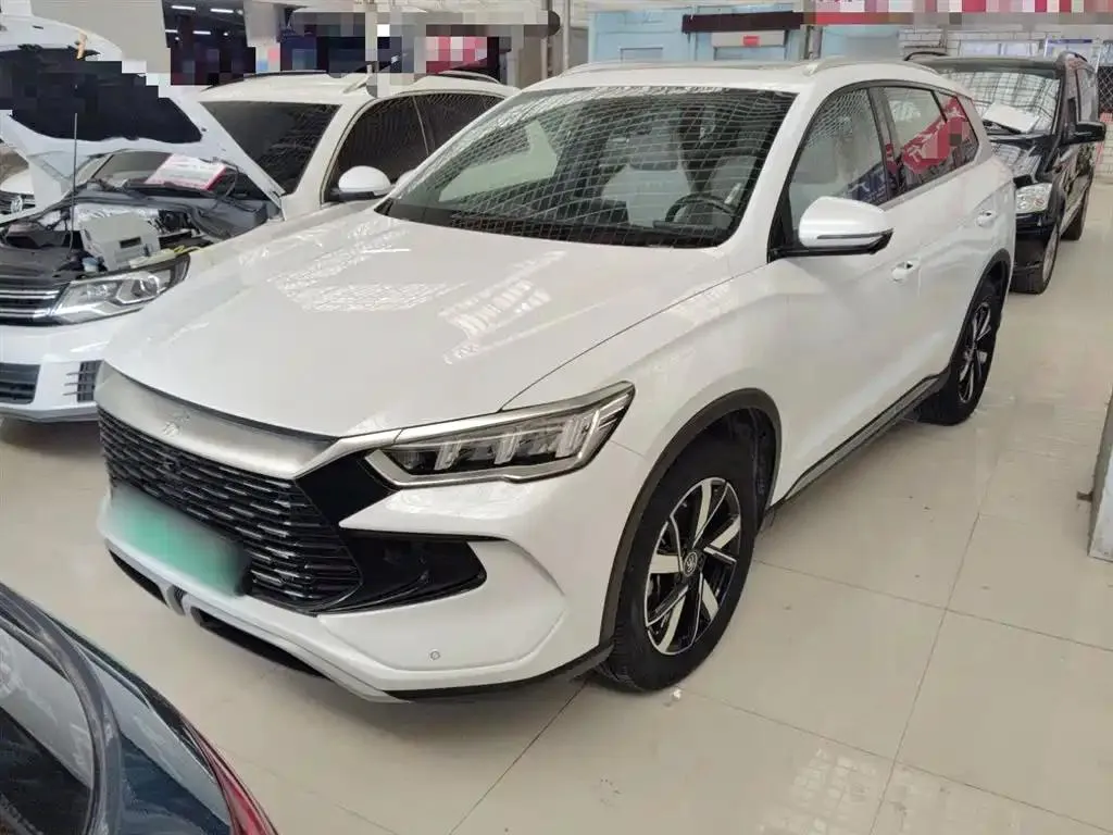 BYD BYD Song Pro — White