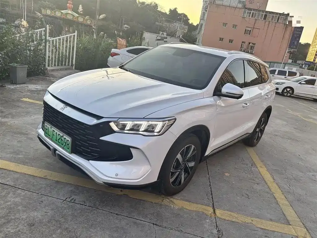 BYD Song Pro Song Pro New Energy 2024 Honor Edition DM-i 71KM Beyond Edition — photo 1