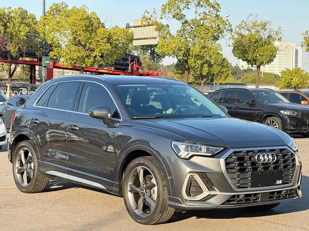 Audi Q3 Q3 2022 35 TFSI Stylish Dynamic Edition — View photo 2