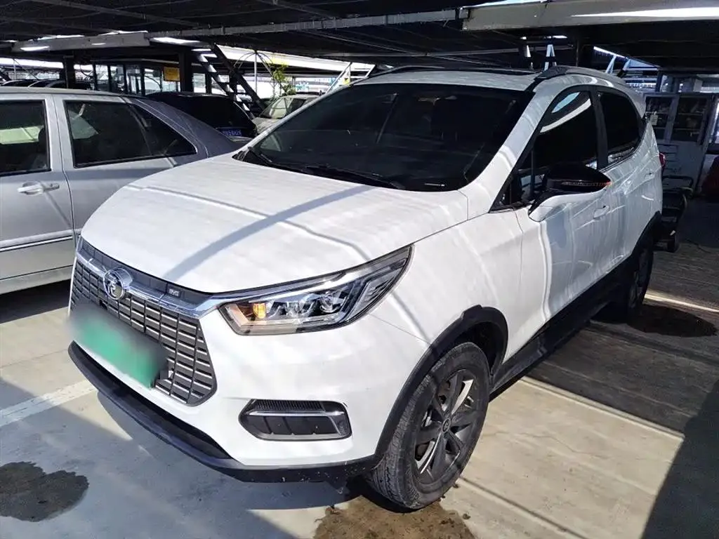 BYD BYD Yuan EV — Белый