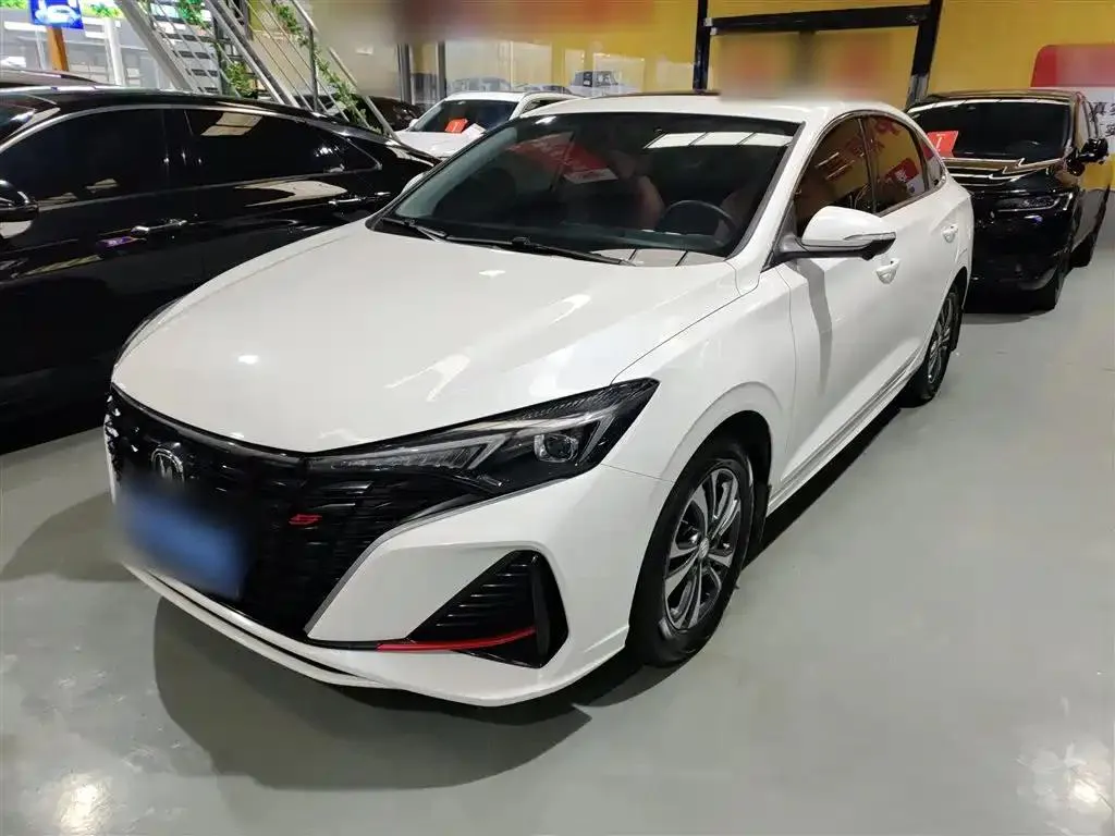 Changan Eado 2022 Eado PLUS Blue Whale NE 1.4T GDI DCT Premium Edition — photo 1