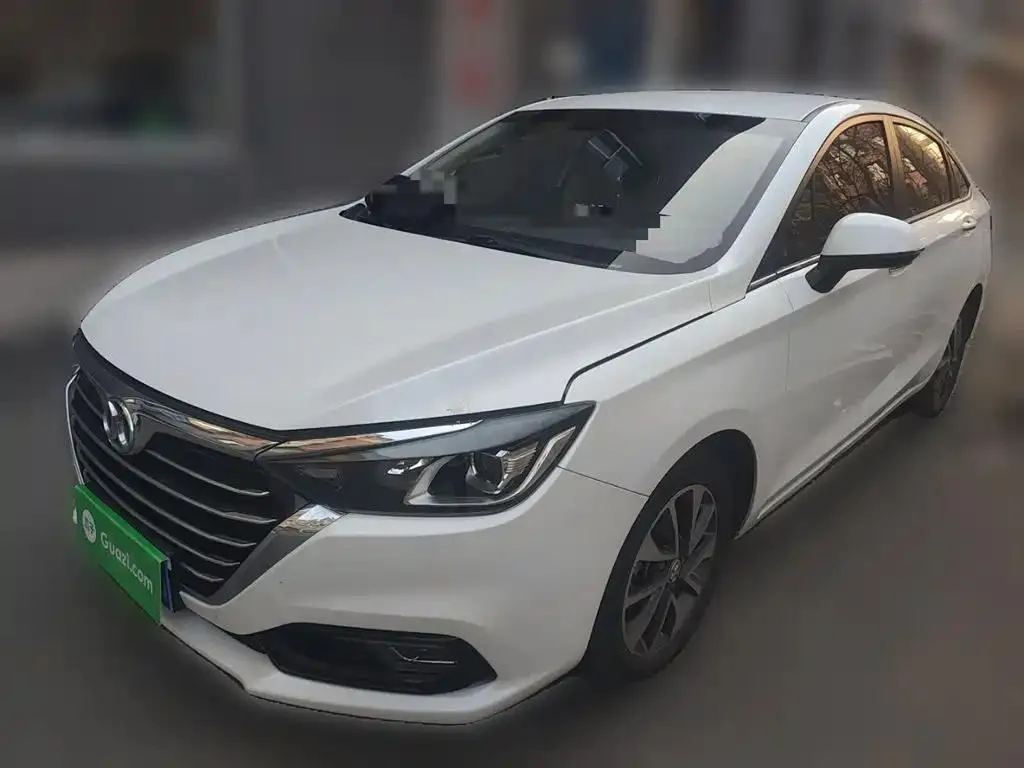 BAIC BAIC Motor Beijing — Blanc