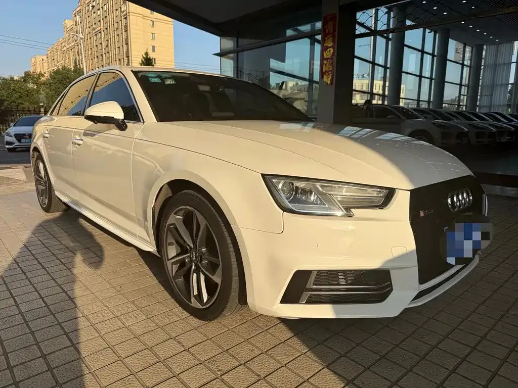 Audi A4L A4L 2019 40 TFSI Progressive National V — Ver foto 3
