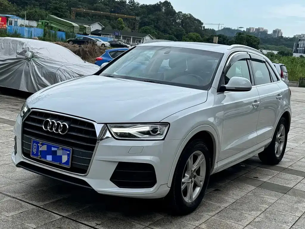 Audi Q3 Q3 2016 30 TFSI Fashion Edition — photo 1