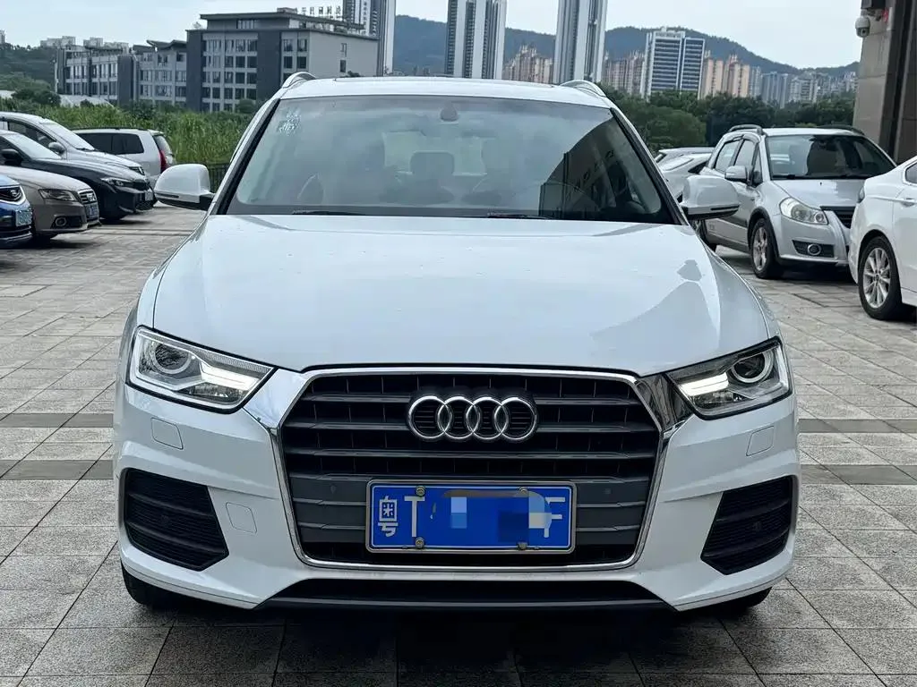 Audi Q3 Q3 2016 30 TFSI Fashion Edition — Ver foto 2