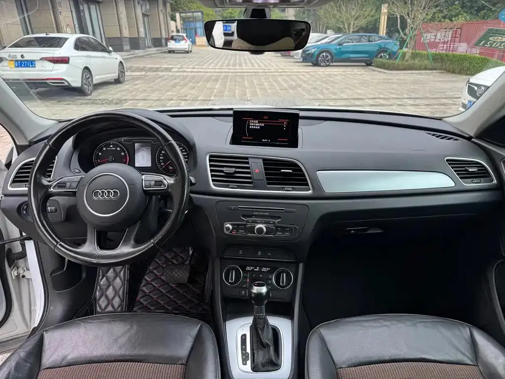 Audi Q3 Q3 2016 30 TFSI Fashion Edition — Ver foto 6