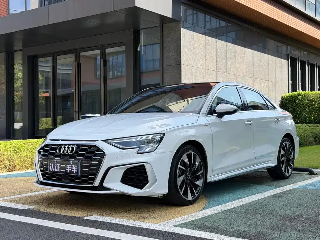 Audi A3 A3 2022 A3L Limousine 35 TFSI Fashion Sports — photo 1