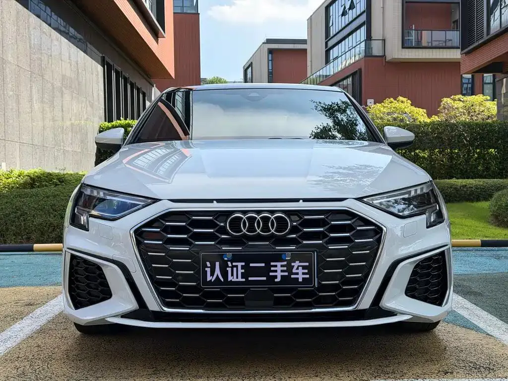 Audi A3 A3 2022 A3L Limousine 35 TFSI Fashion Sports — Ver foto 2