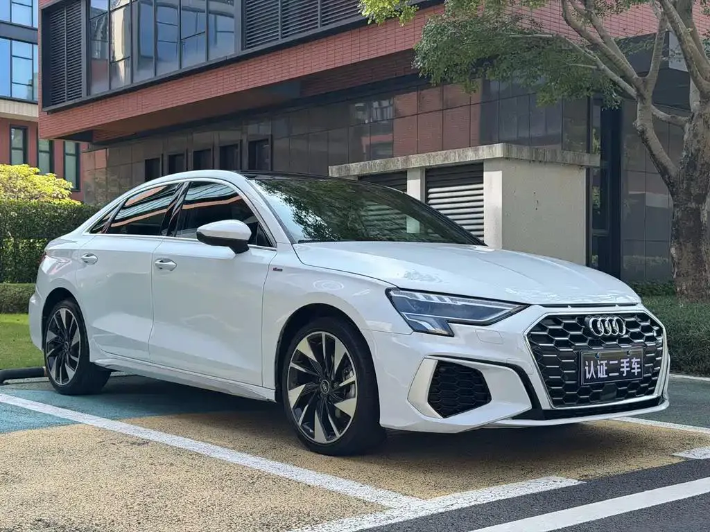 Audi A3 A3 2022 A3L Limousine 35 TFSI Fashion Sports — Ver foto 3