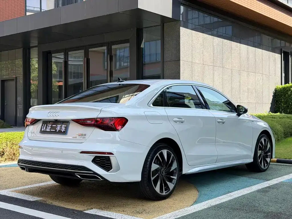 Audi A3 A3 2022 A3L Limousine 35 TFSI Fashion Sports — Ver foto 6