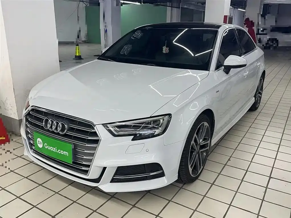 Audi Audi A3 — Blanc
