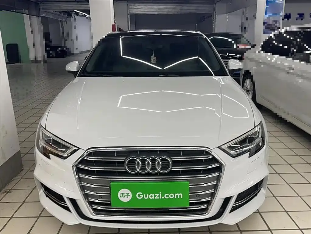 Audi A3 A3 2020 Limousine 35 TFSI Sports National VI — Voir la photo 3