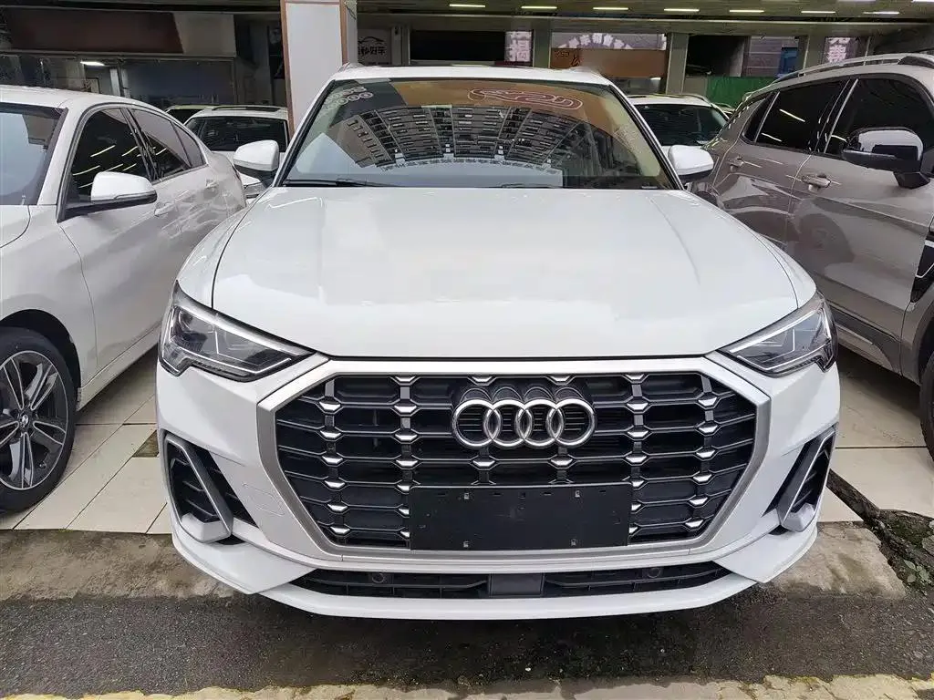 Audi Q3 Q3 2020 40 TFSI Fashion Dynamic Edition — Смотреть фото 3