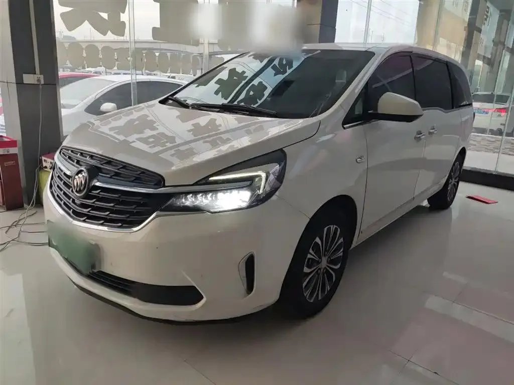 Buick Buick GL8 — White