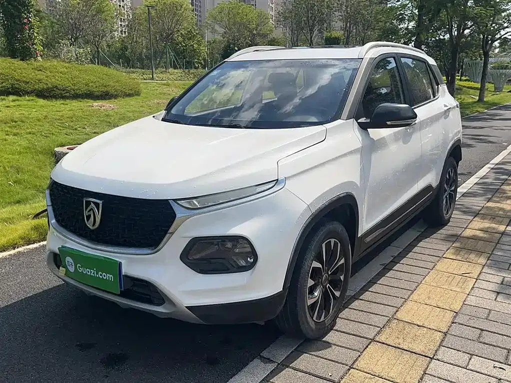 Baojun Baojun 510 — White