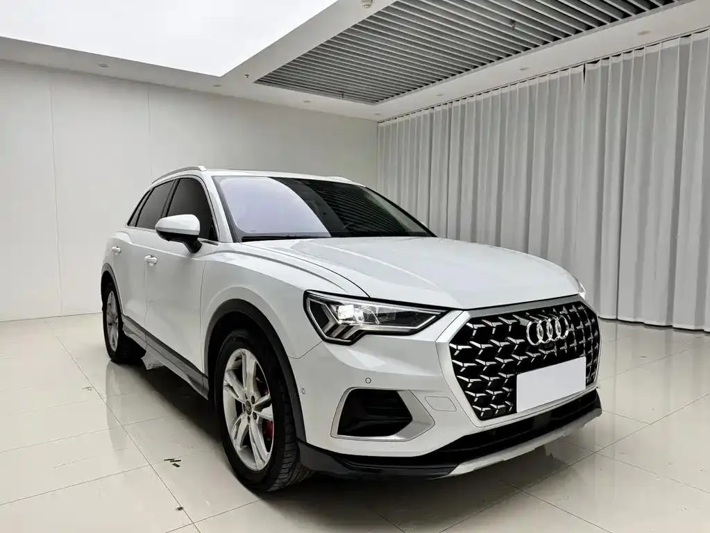 Audi Q3 Q3 2023 35 TFSI Fashion Dynamic Edition (1.4T) — View photo 3