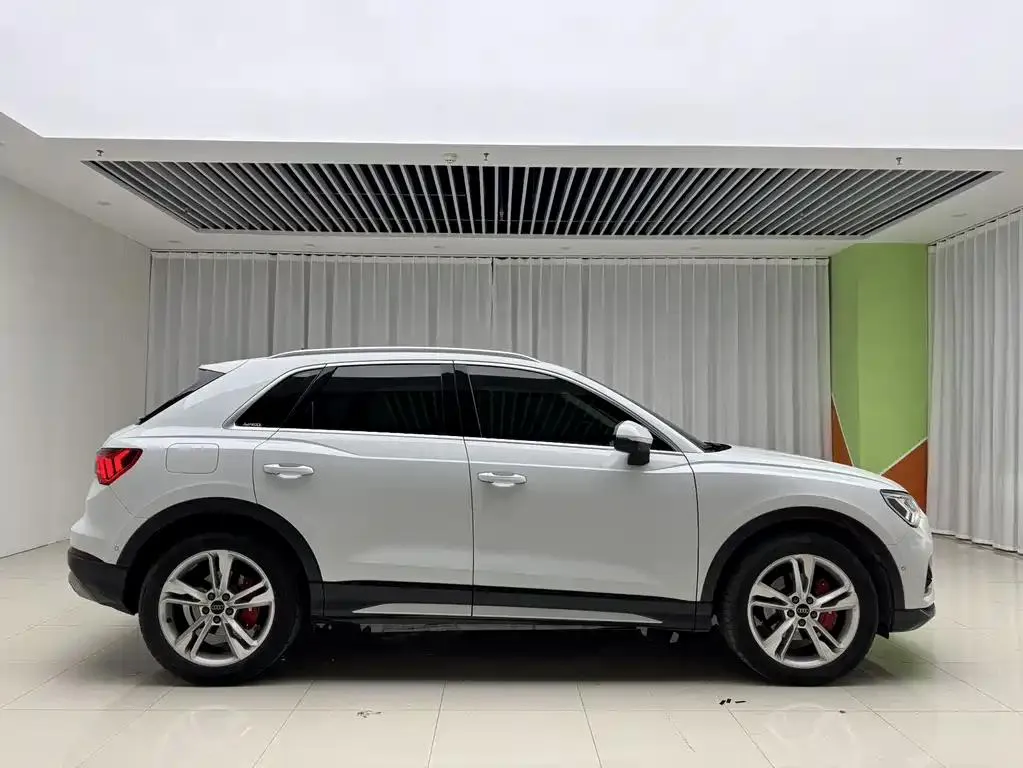 Audi Q3 Q3 2023 35 TFSI Fashion Dynamic Edition (1.4T) — View photo 4