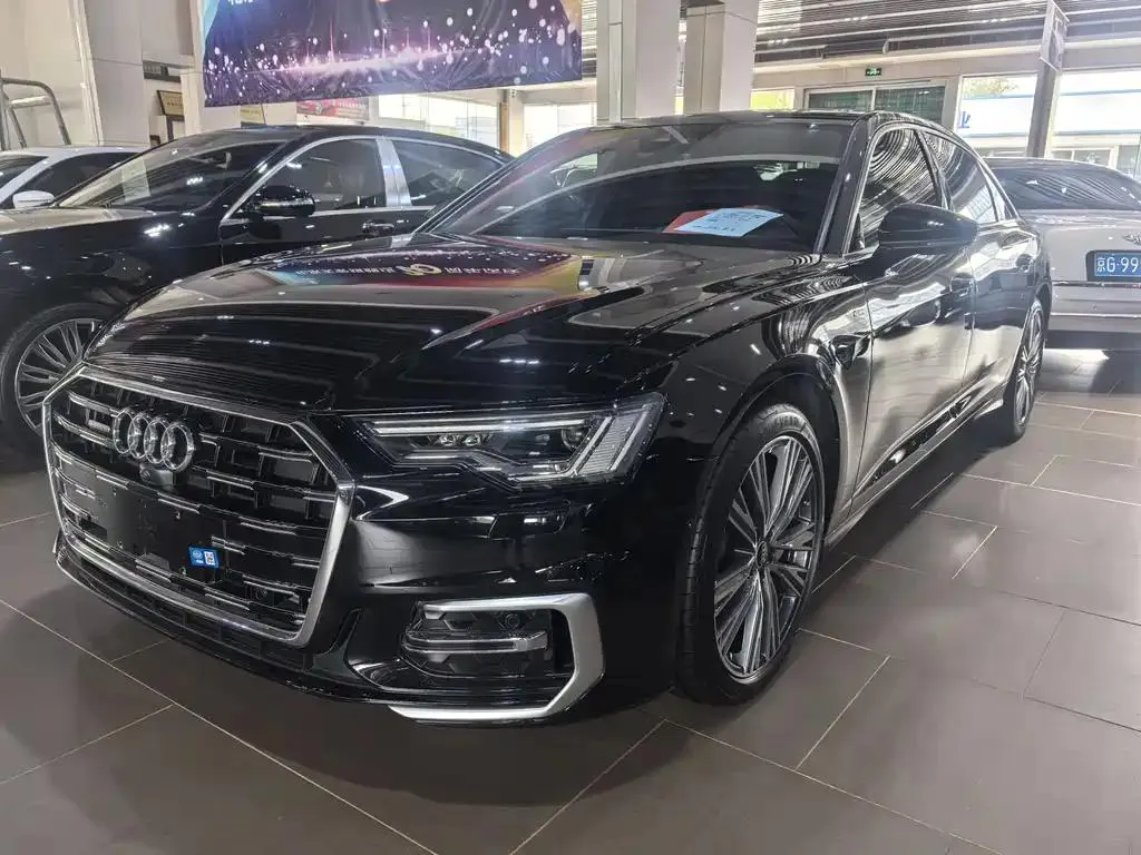 Audi Audi A6L — Black