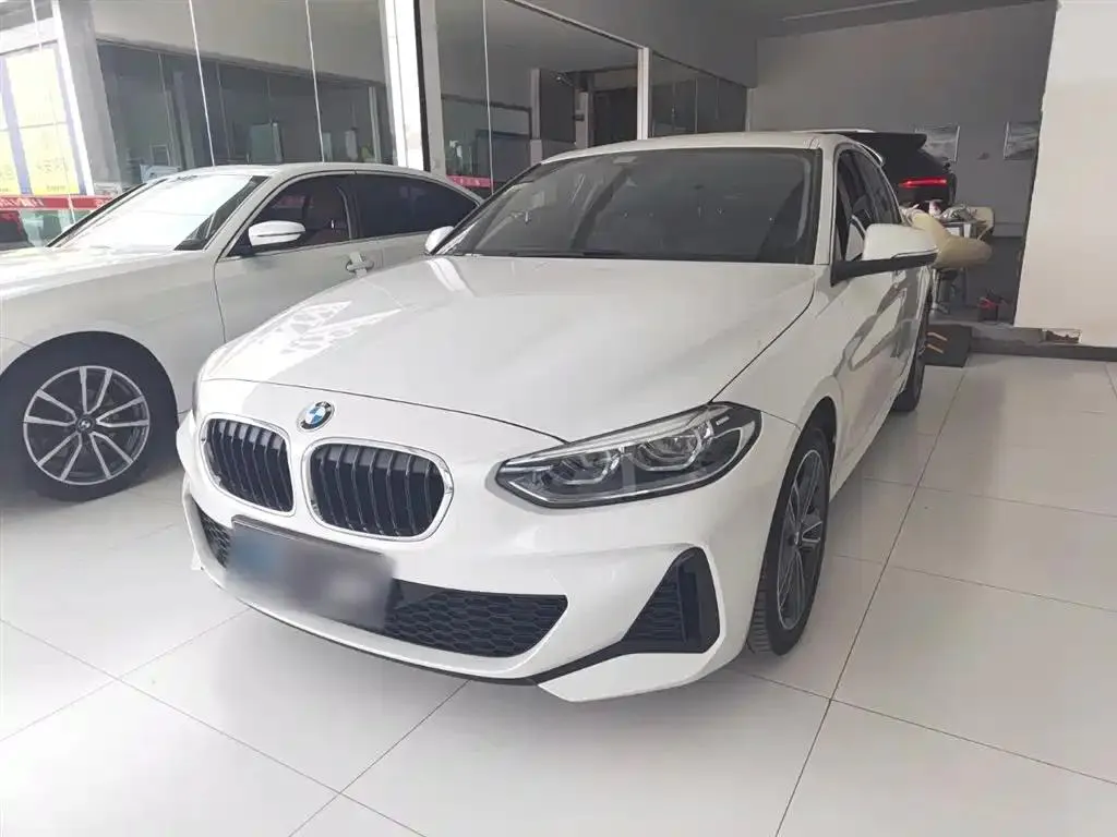 BMW BMW 1 Series — White