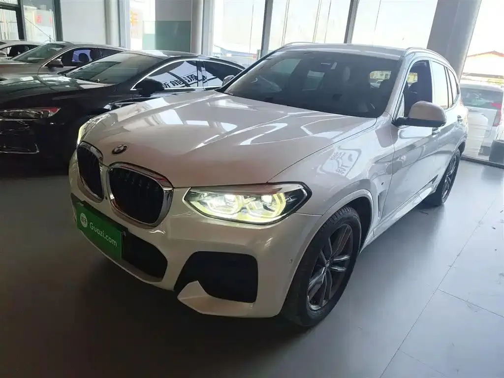 BMW BMW X3 — White