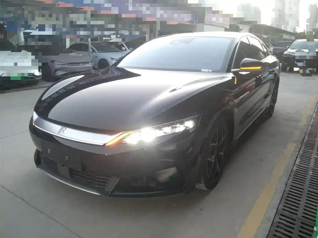 BYD BYD Han — Preto