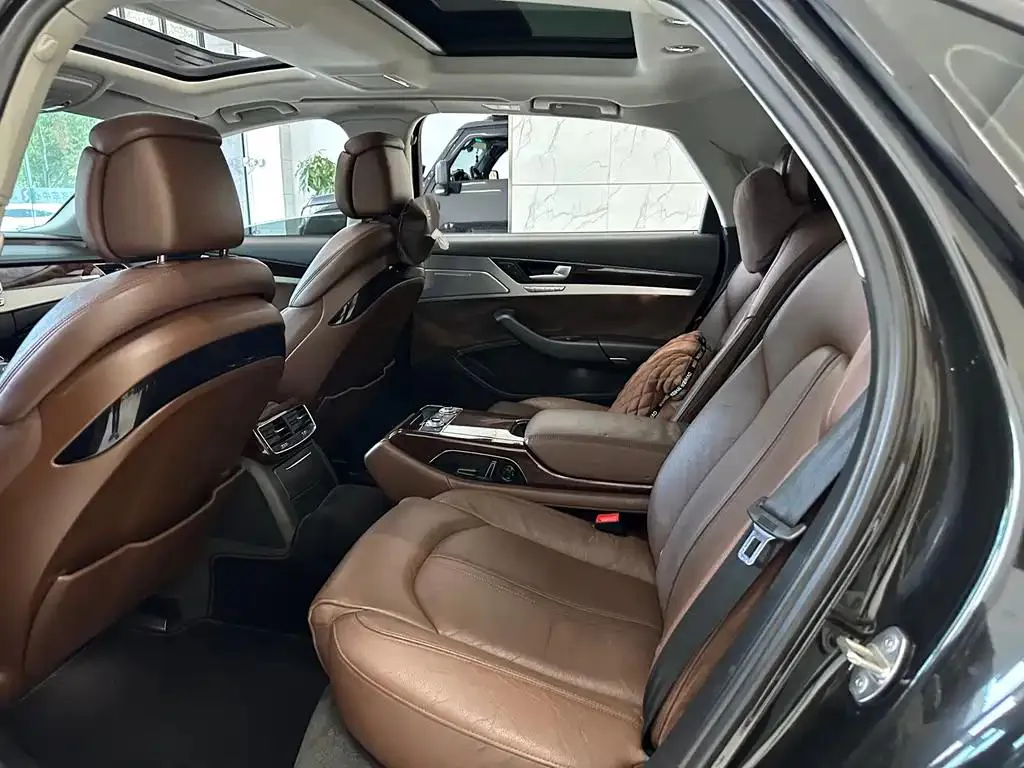 Audi A8 A8 2013 A8L 50 TFSI quattro comfort model — Ver foto 5