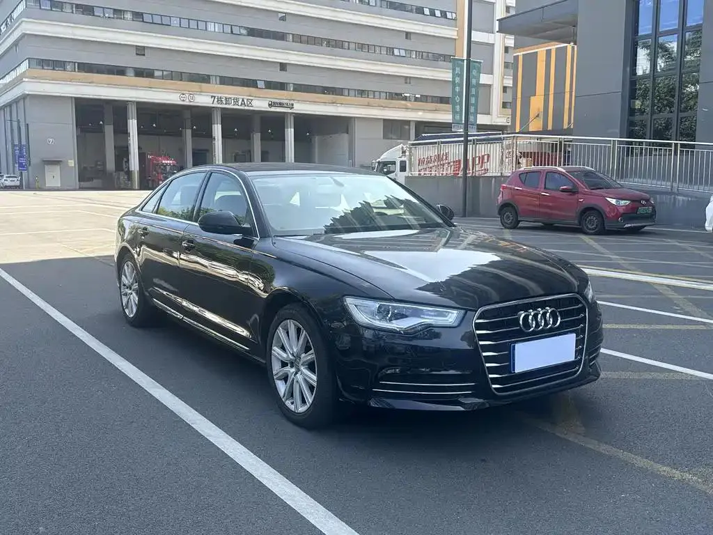 Audi A6L A6L 2014 35 FSI Comfort Edition — Ver foto 3