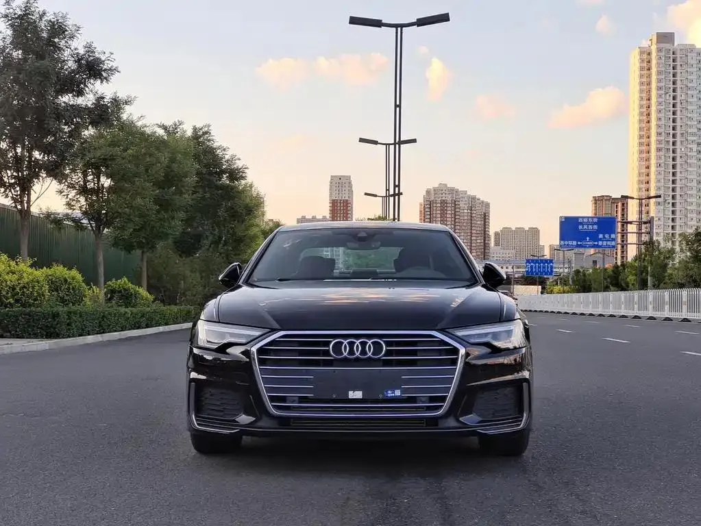Audi A6L A6L 2022 40 TFSI Luxury Dynamic Edition — View photo 2
