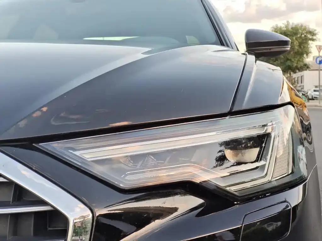 Audi A6L A6L 2022 40 TFSI Luxury Dynamic Edition — View photo 4
