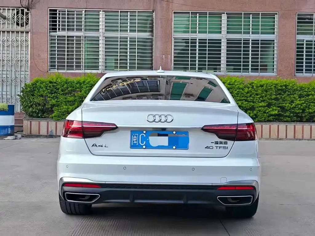 Audi A4L A4L 2023 40 TFSI Fashion Dynamic Edition — عرض الصورة 4