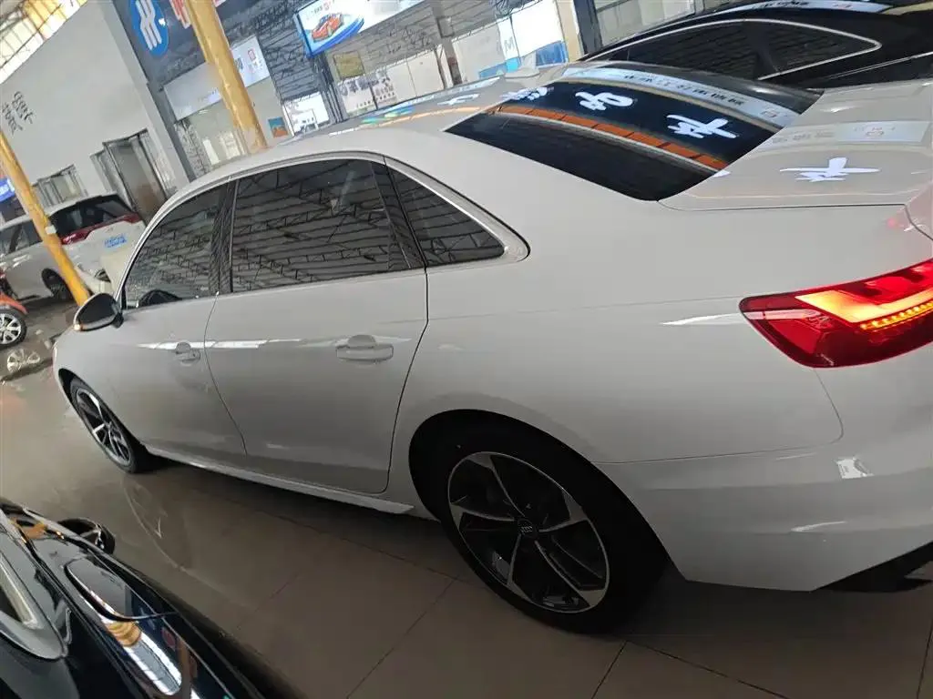 Audi A4L A4L 2020 40 TFSI Stylish and Elegant — Ver foto 5