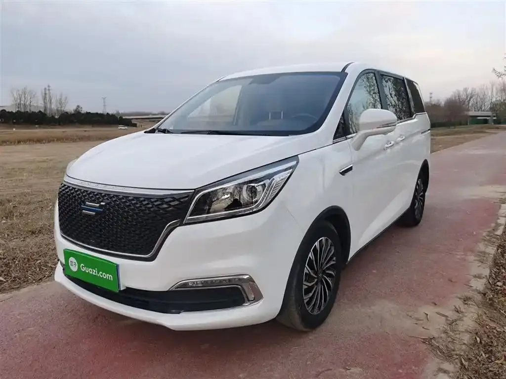 Changan Changan Oshan COSMOS — White