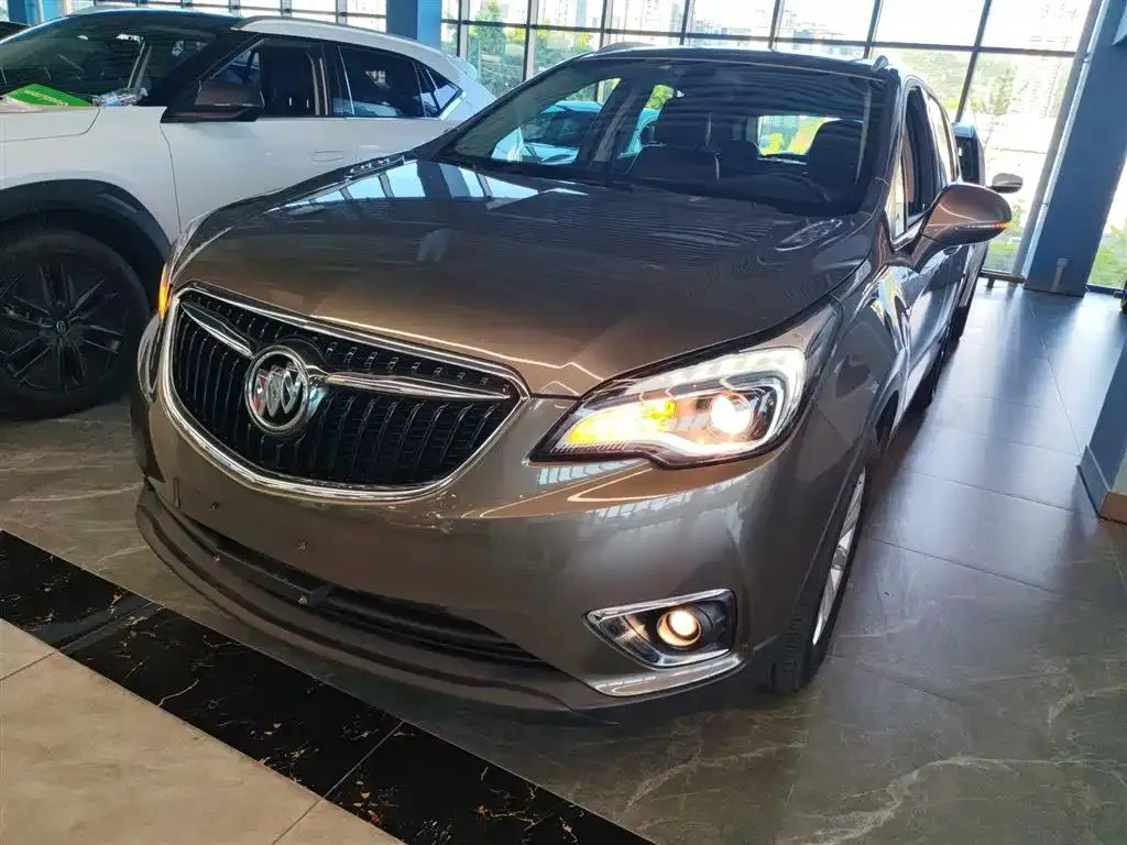 Buick Buick Envision Plus — Champagne