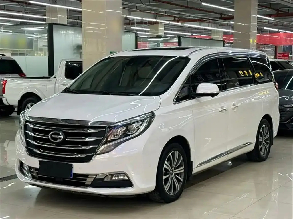 GAC GAC Trumpchi Trumpchi — White