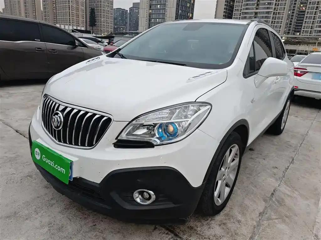 Buick Buick Encore — أبيض
