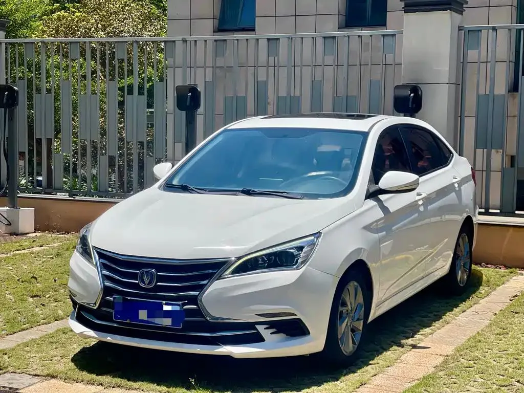 Changan Changan Eado DT — White