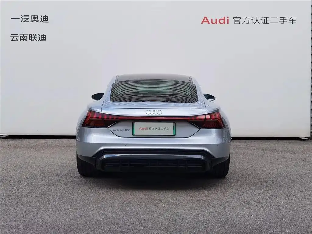 Audi e-tron GT e-tron GT 2023 basic model — View photo 5
