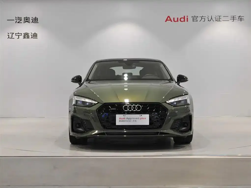 Audi A5 A5 (Imported) 2024 Sportback 40 TFSI quattro Luxury Dynamic Edition — عرض الصورة 2