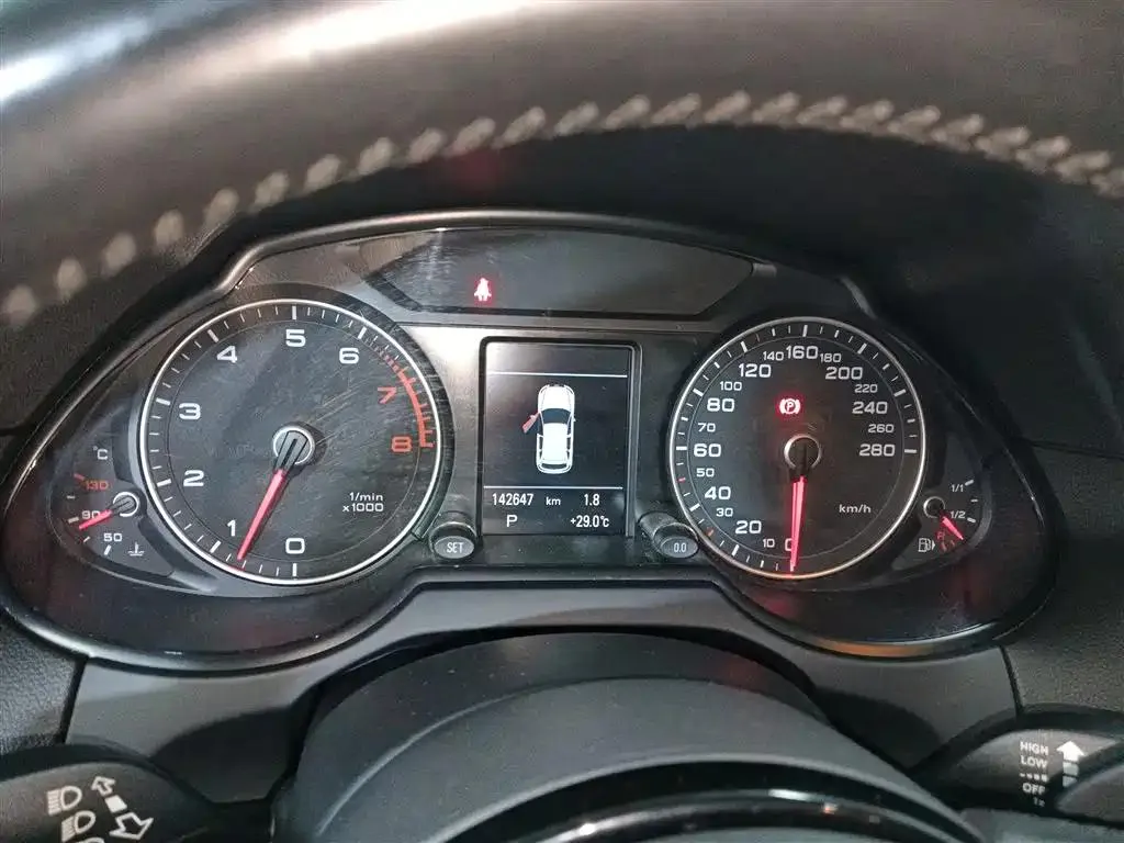 Audi Q5 Q5 (Imported) 2013 45 TFSI quattro Sports — Ver foto 4