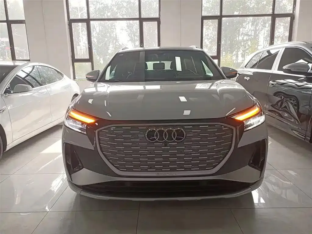 Audi Q4 e-tron Q4 e-tron 2023 40 e-tron Creative Edition — عرض الصورة 3