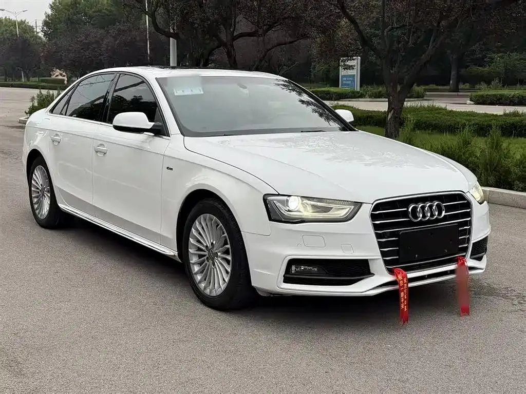 Audi A4L A4L 2016 35 TFSI Collector's Edition S line Comfort — Ver foto 5