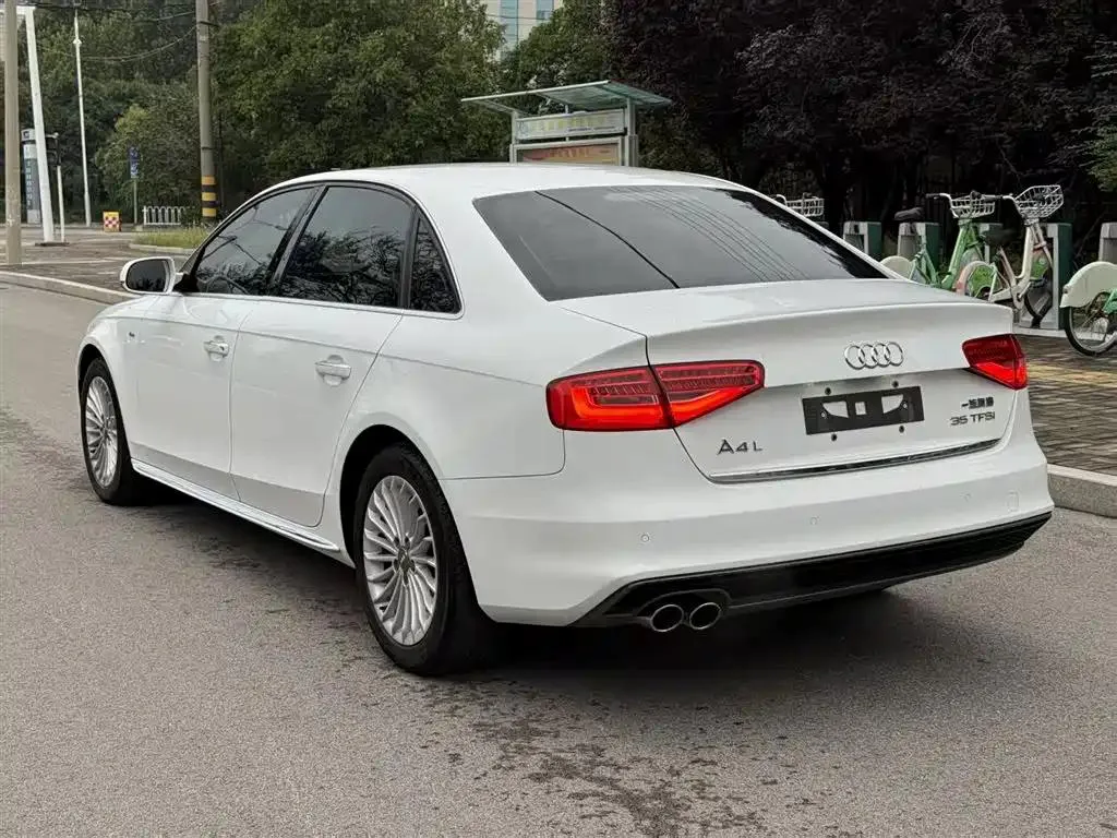 Audi A4L A4L 2016 35 TFSI Collector's Edition S line Comfort — Ver foto 6