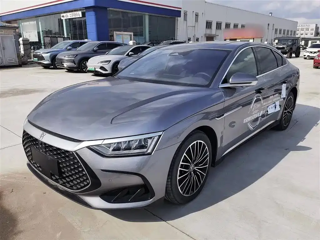 BYD BYD Han — Silver / Gray