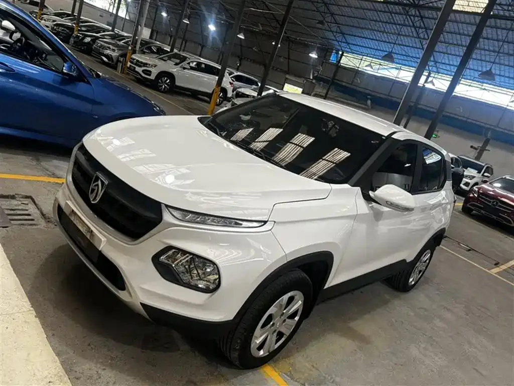 Baojun Baojun 510 — White
