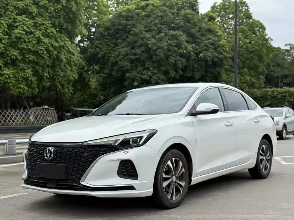 Changan Changan Eado — Blanc